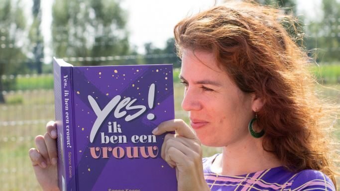 Over het boek Yes, ik ben een vrouw!